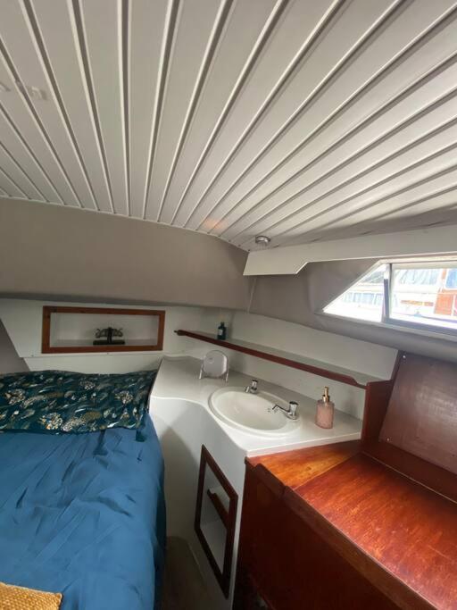 Charmant Bateau Sur La Marne Ла-Ферте-су-Жуарр Екстер'єр фото
